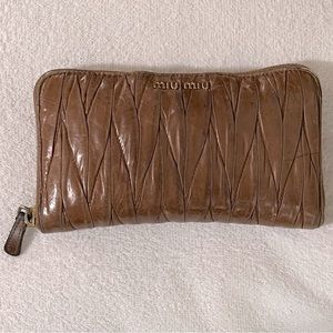 Miu miu brown woven leather wallet